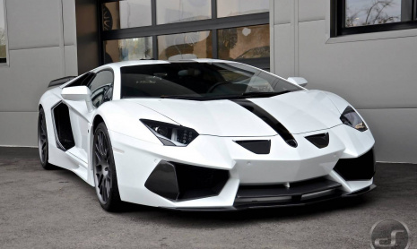 Белый Lamborghini Aventador Hamann от DS
