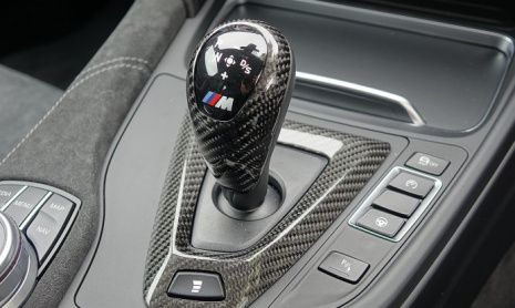 Редкий RHD BMW M4 DTM Champion Edition выставлен на продажу