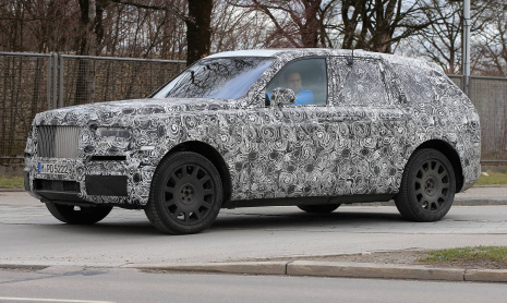 Шпионские снимки внедорожника Rolls-Royce Cullinan