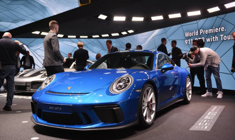 Франкфурт-2017 - Porsche 911 GT3 Touring Package