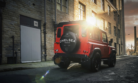 Kahn Design представили Defender Final Edition