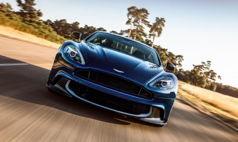 Замена Aston Martin Vanquish получит новое название