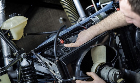 Этот безумный 650 л.с. VW Golf получил два 1,8-литровых турбо двигателя