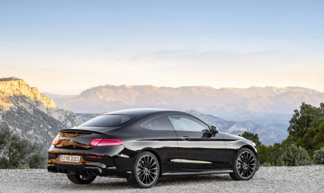 Mercedes раскрывает больше подробностей о последних моделях C-Class