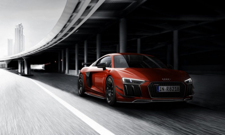 Audi представляет 44 эксклюзивных издания 2018 Audi R8 V10 Plus