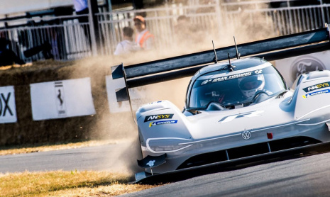 Volkswagen I.D. R устанавливает самое быстрое время на трассе Гудвуда в 2018 году - 43,86 секунд