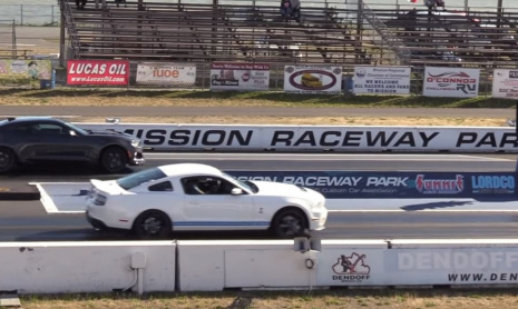 Chevrolet Camaro ZL1 против Races Ford Mustang Shelby GT500