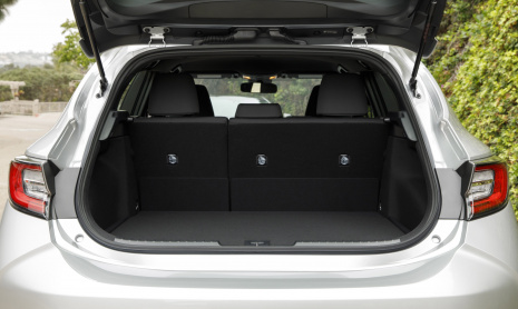 Давайте поговорим о новых функциях безопасности новой Corolla