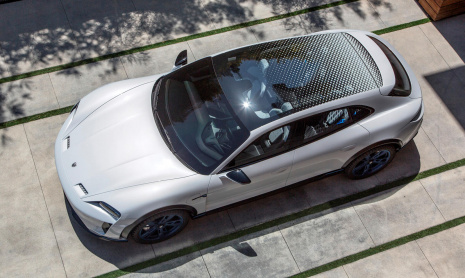 Porsche хочет заработать больше прежде, чем электро-кары ''съедят'' всю прибыль