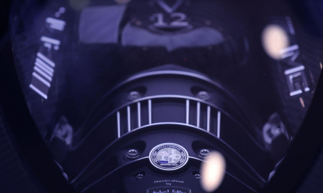 Первый родстер Pagani Huayra может быть вашим