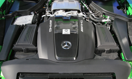 Команда POSAIDON поработала с могучим AMG GT R