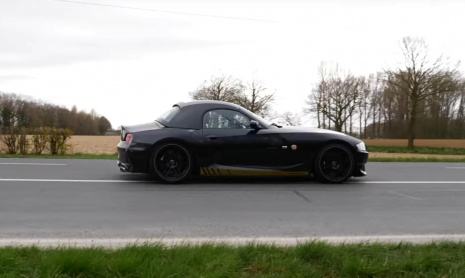 BMW Z4 с 621 л.с. двигателем от BMW M5 в действии!