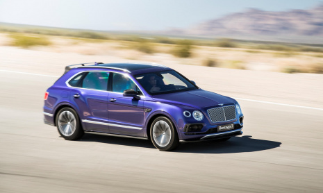 Bentley Bacalar, окрашенный во все цвета радуги