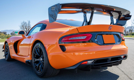 Новый вариант Dodge Challenger может стать соперником Viper