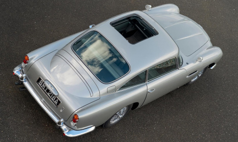 Ностальгический Aston Martin DB5 Джеймса Бонда готов