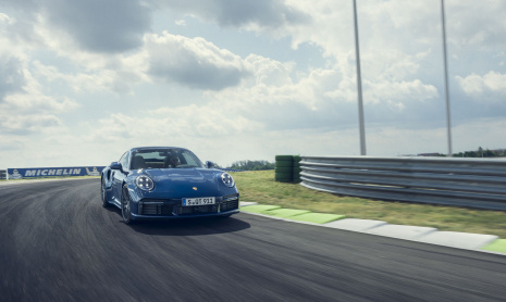 Новый Porsche 992 Turbo - это возрожденный Turbo S!