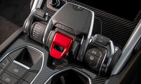 Lamborghini Urus от Hennessey полон крутых сюрпризов