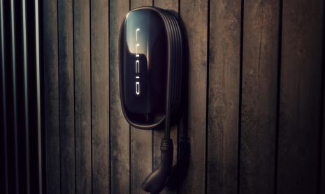 Lucid Air заряжается быстрее, чем любой другой электромобиль