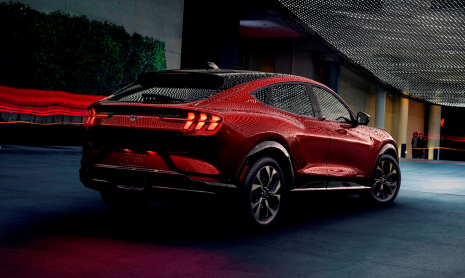 Ford Mustang Mach-E получил дальность хода 480 км