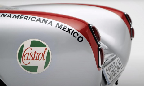 Вот почему Porsche 550 Spyder – легенда