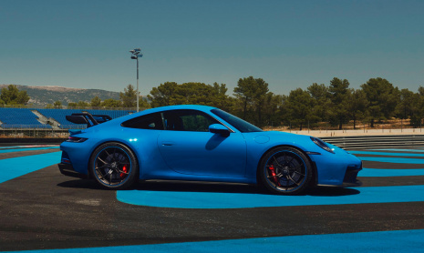 Новый Porsche 911 GT3 имеет что-то общее с суперяхтой