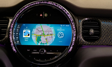 Новая информационно-развлекательная система Mini - большой шаг вперед