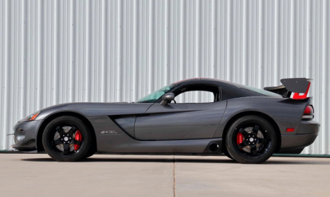 2009 Dodge Viper ACR, который почти не ездил