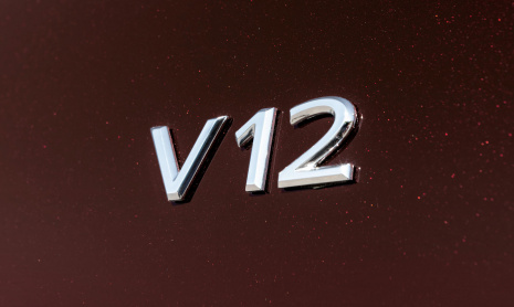 2022 Mercedes-Maybach S 680 с мощностью 621 л.с.