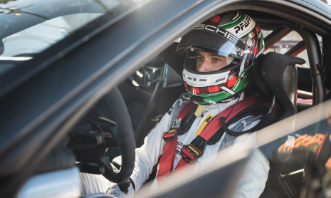 Manthey Porsche 911 GT2 RS побил рекорд Нюрбургринга