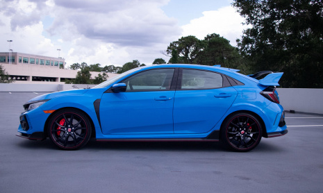 Шок - разрезанный пополам Honda Civic Type R