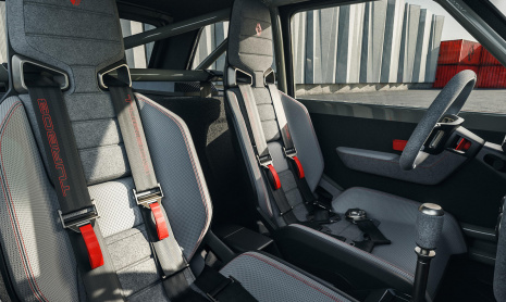 Renault 5 Turbo возвращается с кузовом из карбона и мощностью 400 л.с.