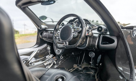 Ультра-редкий Pagani Huayra выставлен на продажу с опциями на $180 000 