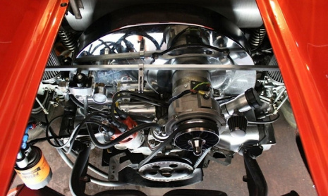 Этот гоночный Porsche 917 начал свою жизнь как VW Beetle