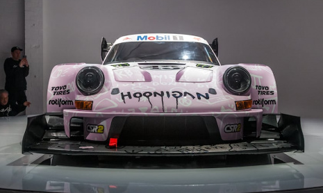 Новый гоночный автомобиль Кена Блока — полноприводной Porsche Monster