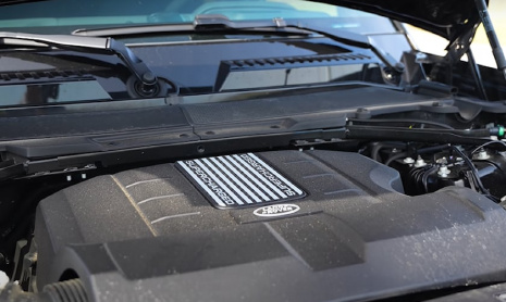 Короли бездорожья: Ford F-150 Raptor против Land Rover Defender V8