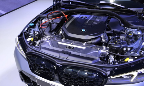 BMW M340i получает карбоновую крышу M3