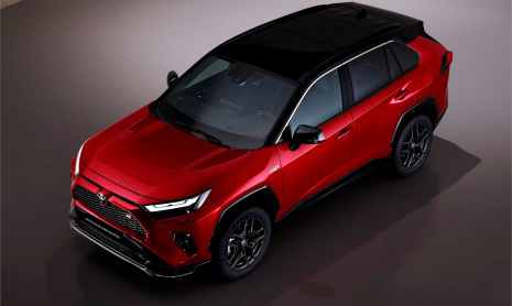 Toyota RAV4 выглядит злее с обновлениями GR Sport
