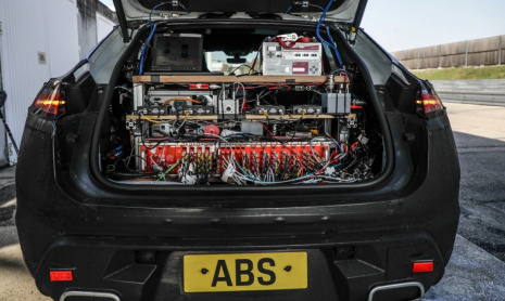 Новый Porsche Macan EV может похвастаться более острой динамикой, чем Taycan