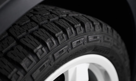 Новый Porsche 911 Dakar завоевывает популярность на бездорожье