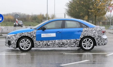 Новый рестайлинг 2023 Audi A3 замечен в кузове седан