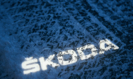 Skoda установила два новых мировых рекорда дрифта для электромобилей