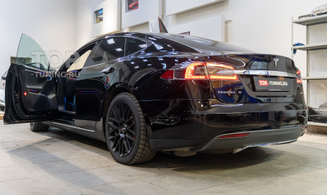 Электронная выхлопная система для Tesla Model S