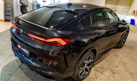 Оклейка пленкой зоны риска и керамика для BMW X6 G06