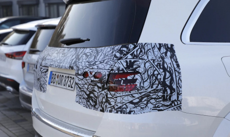 Новый 2023 Mercedes GLS AMG 63 замечен на тестах