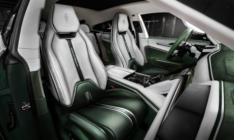 Lamborghini Urus получил сногсшибательный макияж от Carlex Design