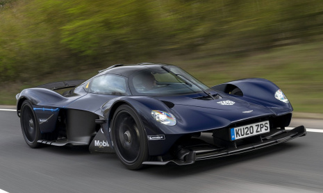 Гоночный Aston Martin Valkyrie для Ле-Мана появится в 2025 году