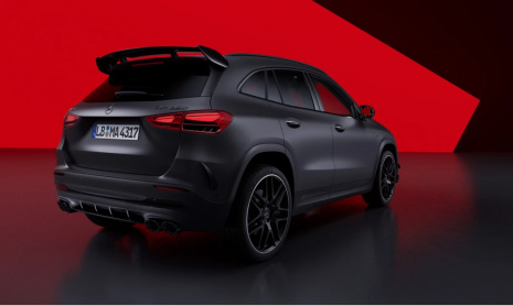 Горячие обновления внедорожника Mercedes-AMG GLA 45 S позволяют ему обойти любого конкурента