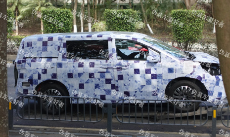 В Китае замечен минивэн серии BYD Dynasty с запасом хода на электротяге 200 км