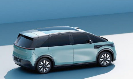 Замечен интерьер Zeekr MIX