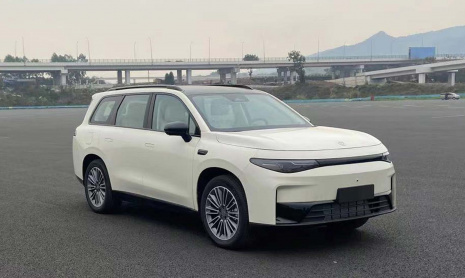 Компания Stellantis Leapmotor C16 подала заявку на получение лицензии на продажу в Китае